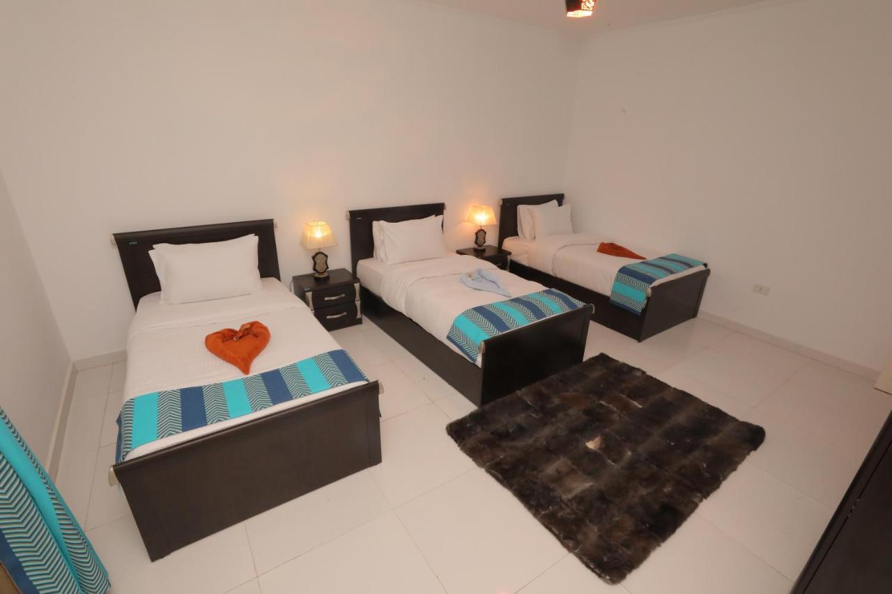 Pyramids Gem Plaza Hotel Kafret el-Gabal Exterior foto
