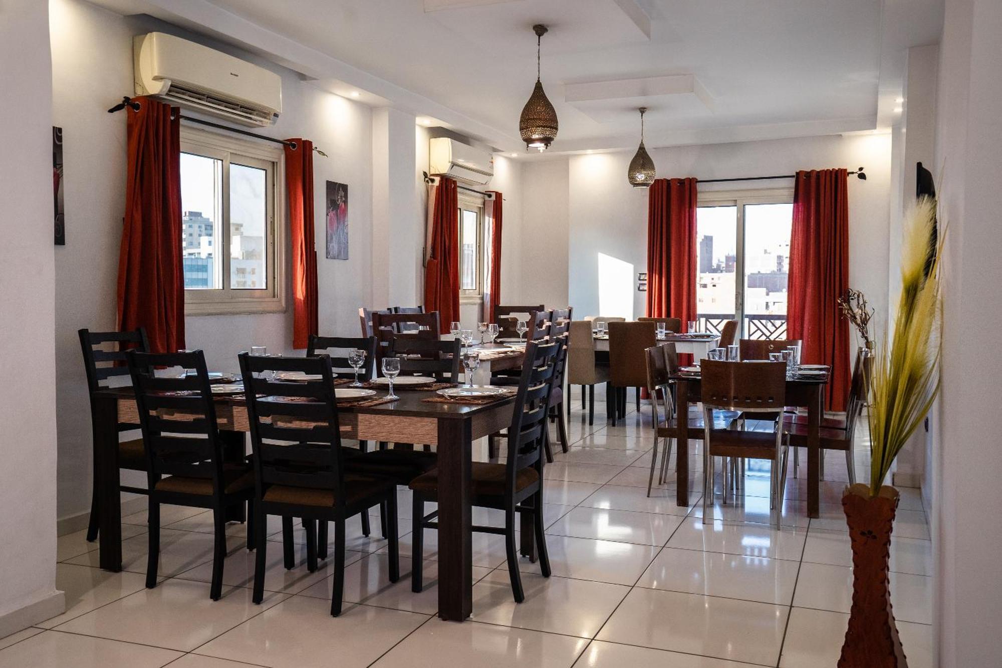 Pyramids Gem Plaza Hotel Kafret el-Gabal Exterior foto