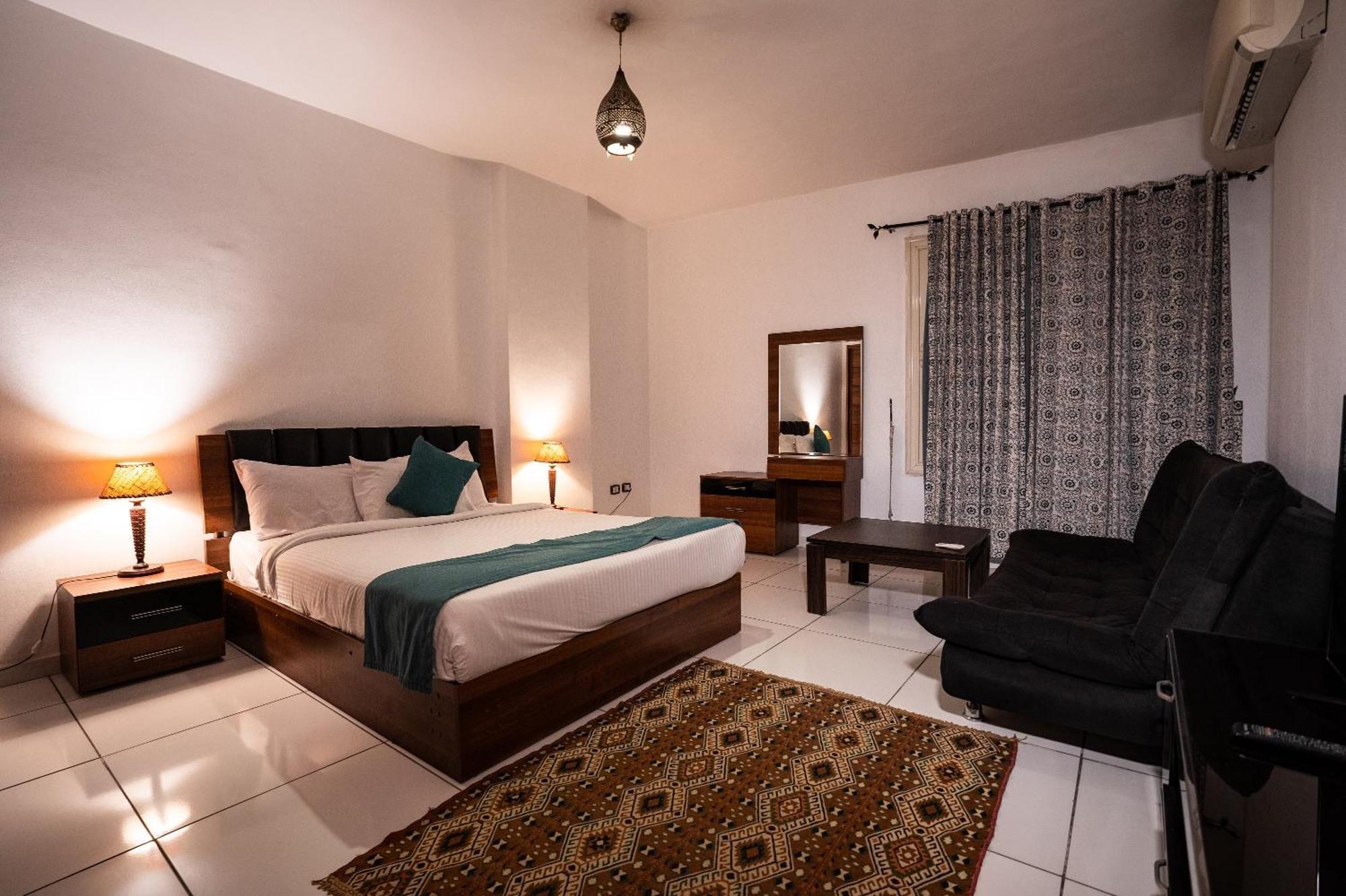 Pyramids Gem Plaza Hotel Kafret el-Gabal Exterior foto