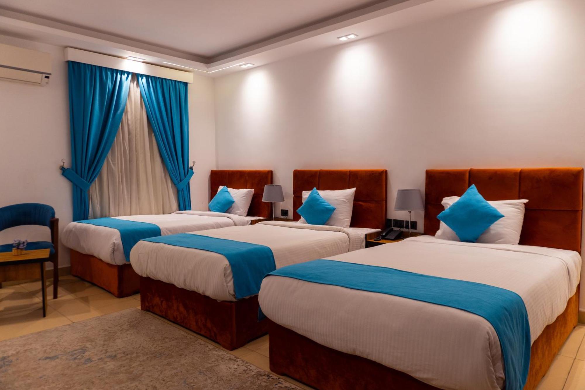 Pyramids Gem Plaza Hotel Kafret el-Gabal Exterior foto