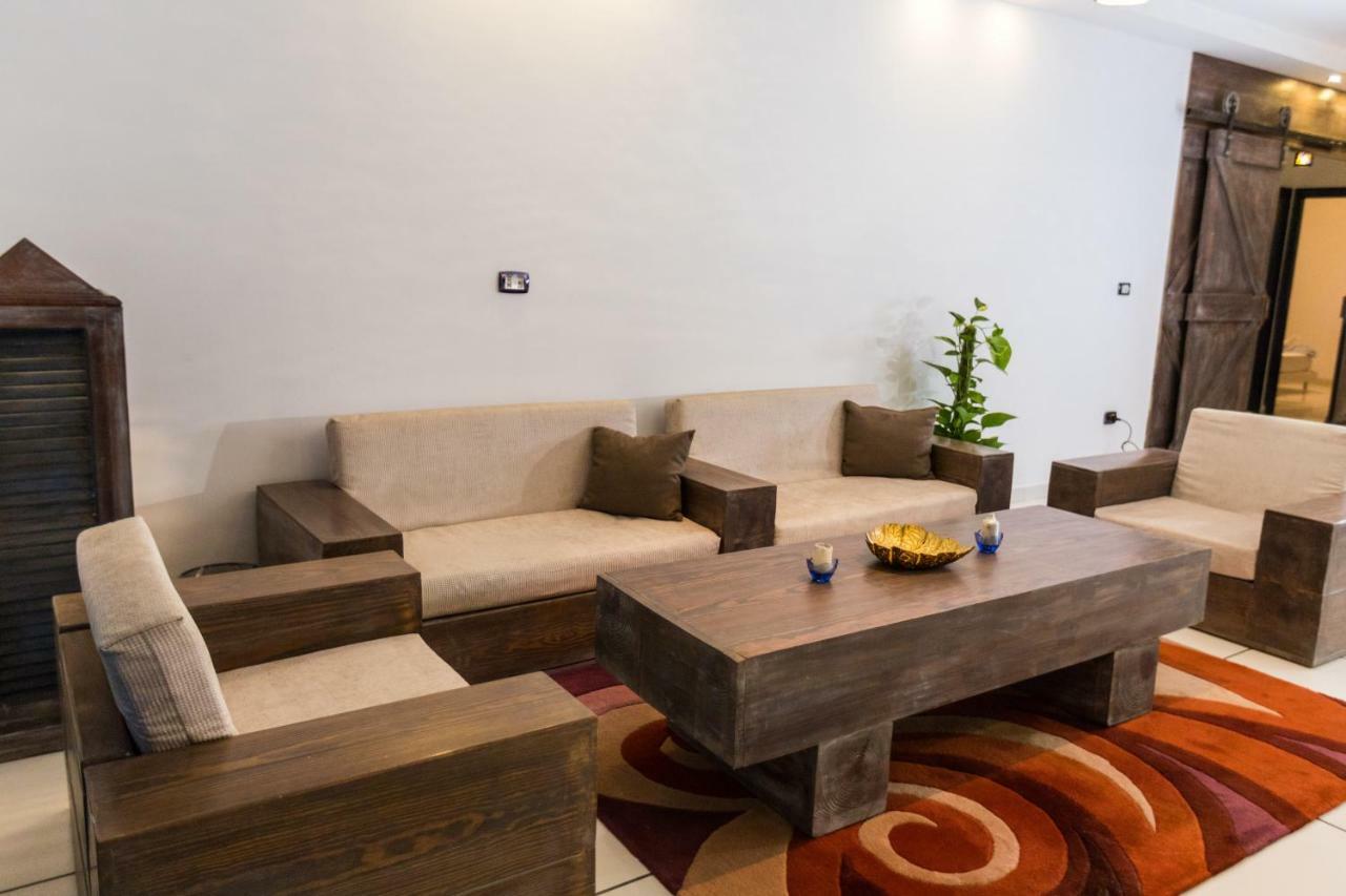 Pyramids Gem Plaza Hotel Kafret el-Gabal Exterior foto
